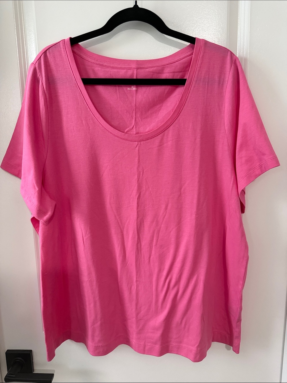 Soft Surroundings Scoop Neck Tee in Bright Pink